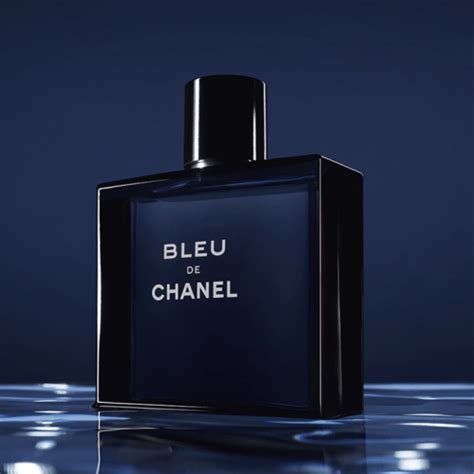 chanel bleu de chanel smell.